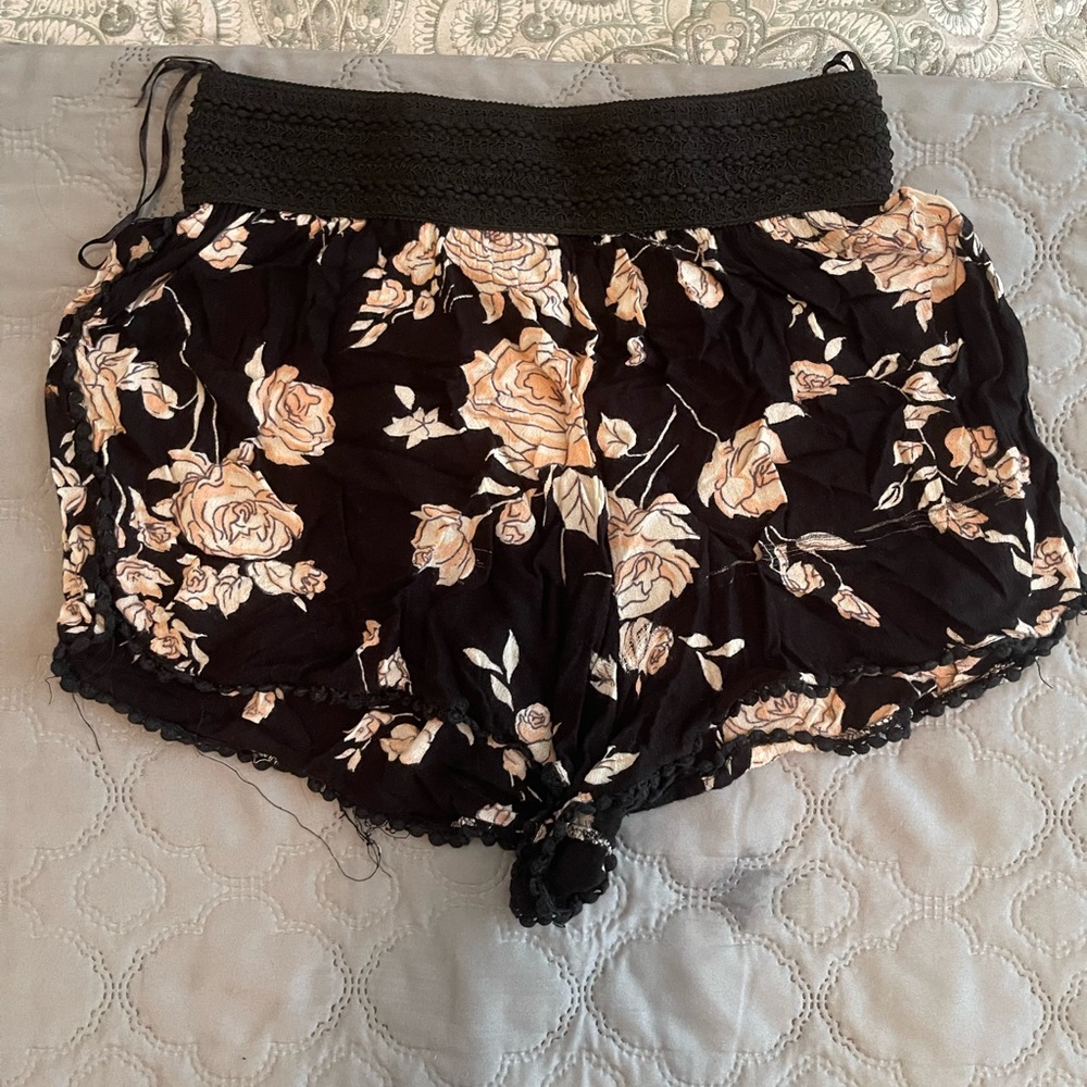 flower shorts